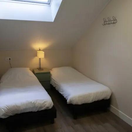 호텔 Groeps 24 Pers. 부투이젠