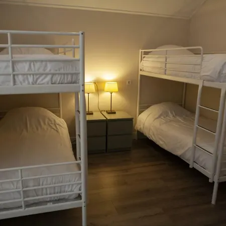 Groeps 24 Pers. Hotel