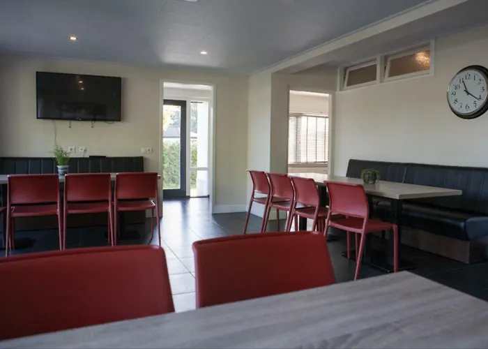 Groeps 24 Pers. Otel